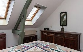 Cosy Apartment Near City Centre